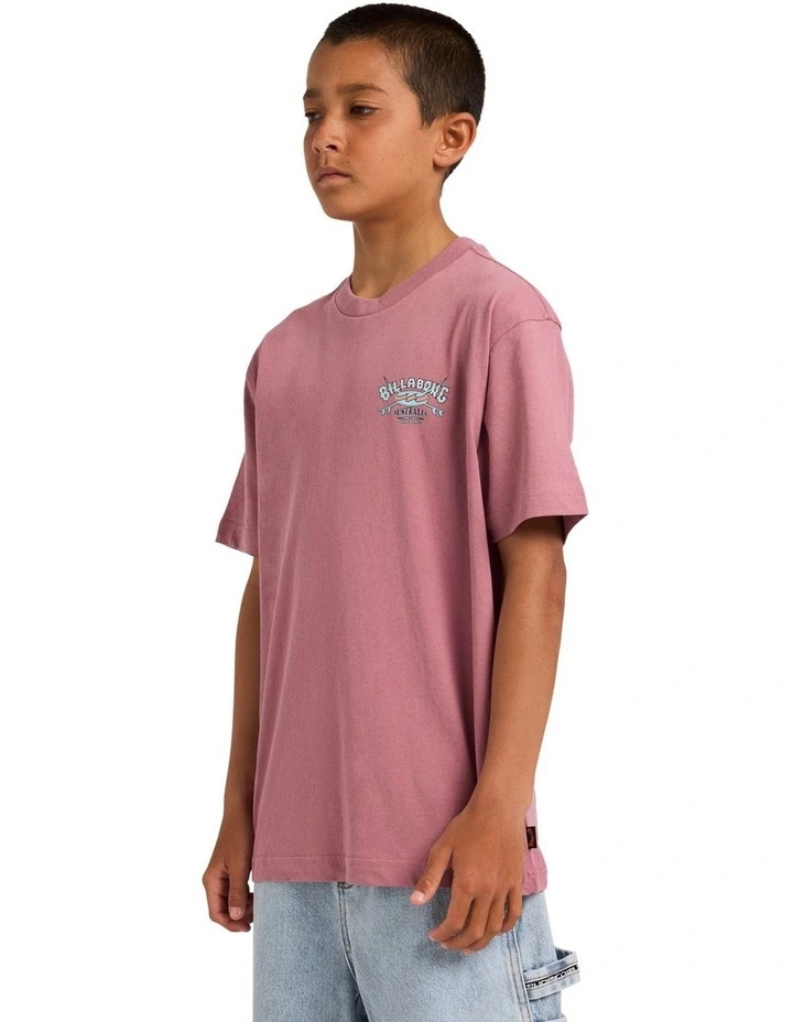 Boys 8-16 Boys Heritage Arch T-Shirt in Red Dahlia image 3