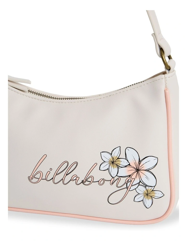Hibiscus Haze Shoulder Bag in Salt Crystal image 4