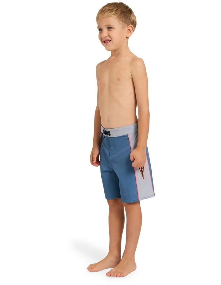 Boys 2-7 Groms New Wave Pro 19 Boardshorts China in Blue image 3