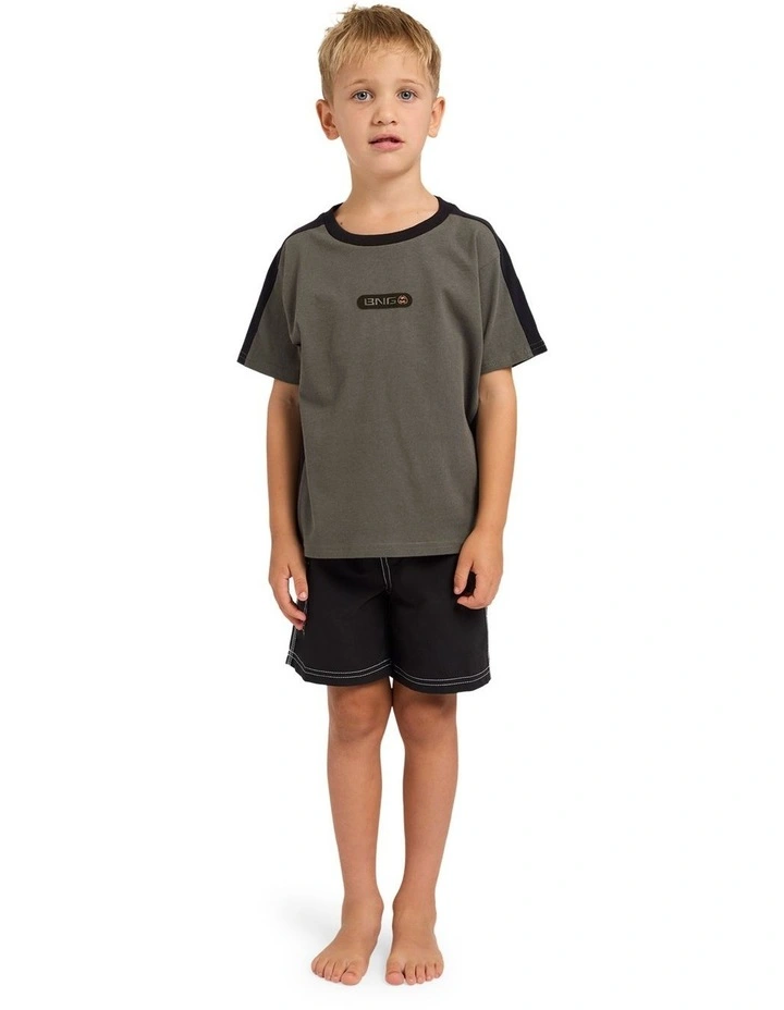 Boys 2-7 Groms Spec Iconic T-Shirt Forest image 1