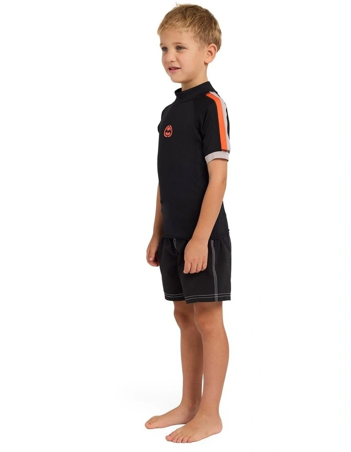 Boys 2-7 Groms Spec 73 Short Sleeve Rash Vest in Black image 3