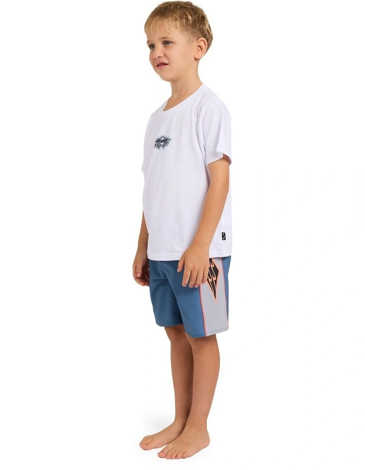 Boys 2-7 Groms Arch Biscus T-Shirt in White image 3