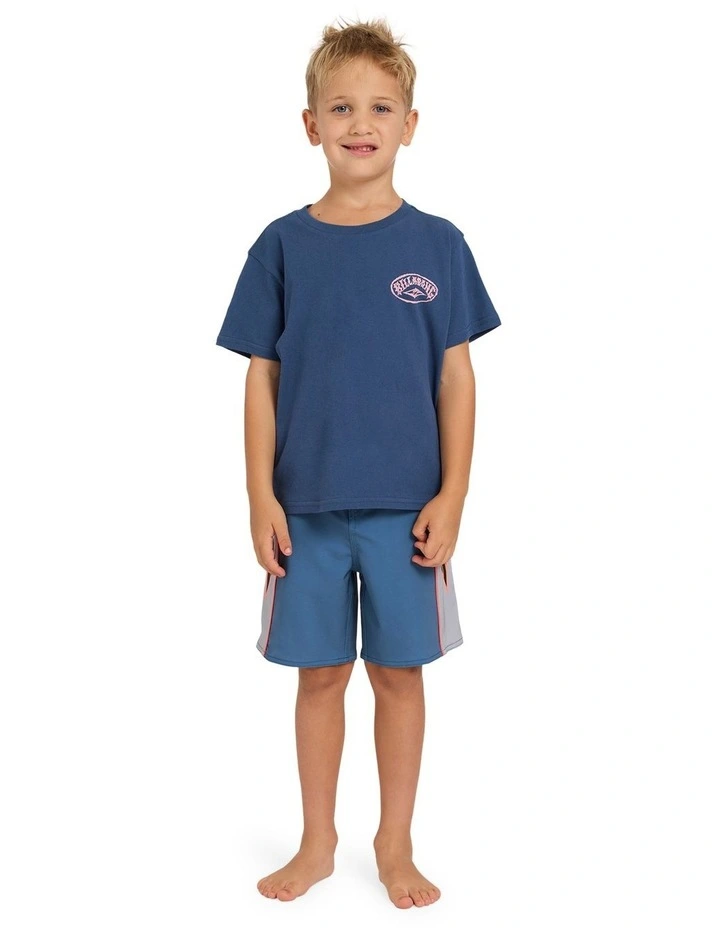 Boys 2-7 Groms Reverse T-Shirt Dark Denim image 1