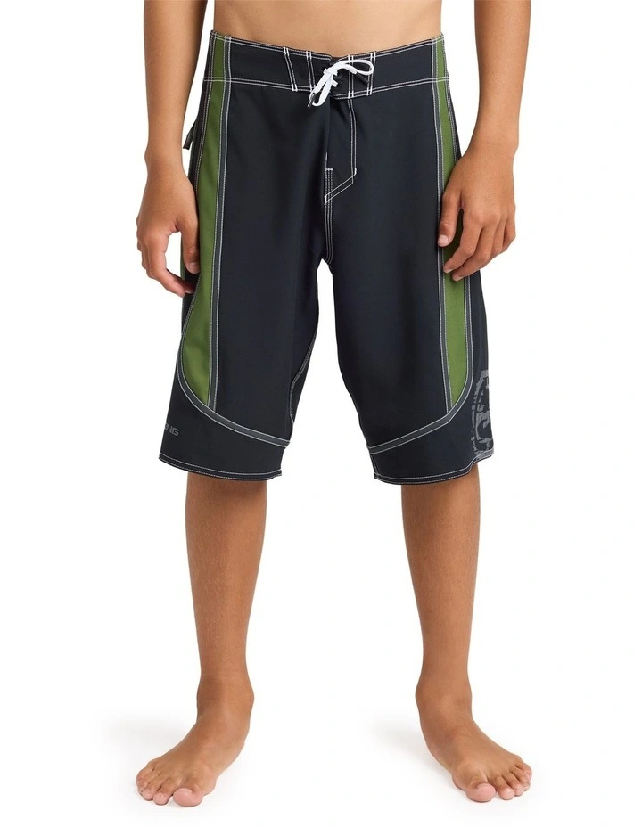 Boys 8-16 Spec 73 Systems Pro 19 Inch Boardshorts In Black image 1