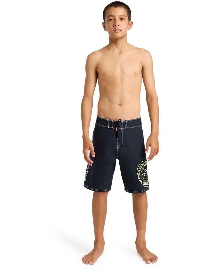 Boys 8-16 Spec 73 Pulse OG 17 Inch Boardshorts In Off Black image 4