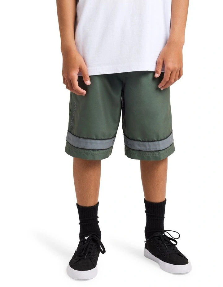 Boys 8-16 Throw On 2.0 19 Inch Boardshorts In Dirty Olive image 1