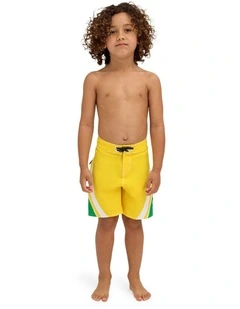 Boys 0-7 Groms Fluid 2K Boardshorts In True Yellow
