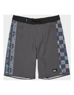 Surfsilk 17 Boardshorts in Black