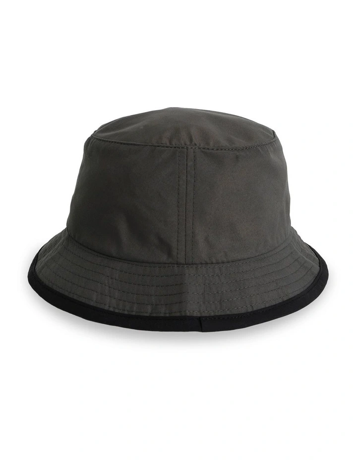Pacefull Chaos Bucket Hat In Iron Gate image 2
