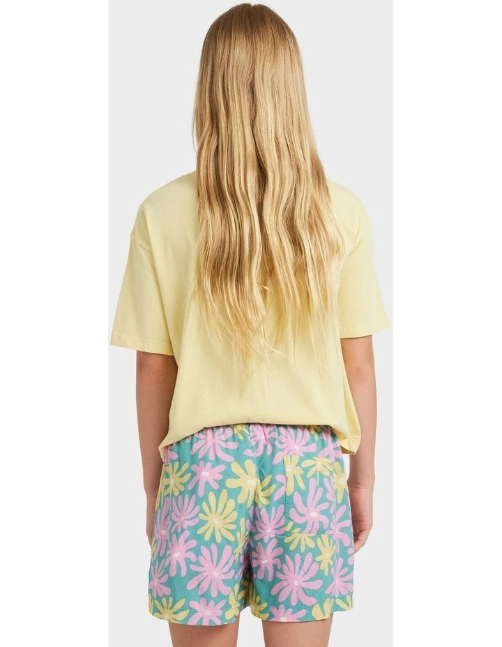 Lekeito Break Printed Elastic Waist Shorts in Green image 2