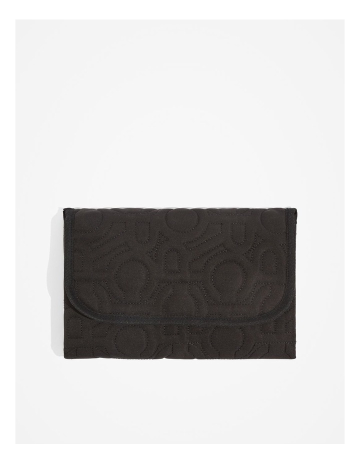 Unisex Logo Change Mat in Black