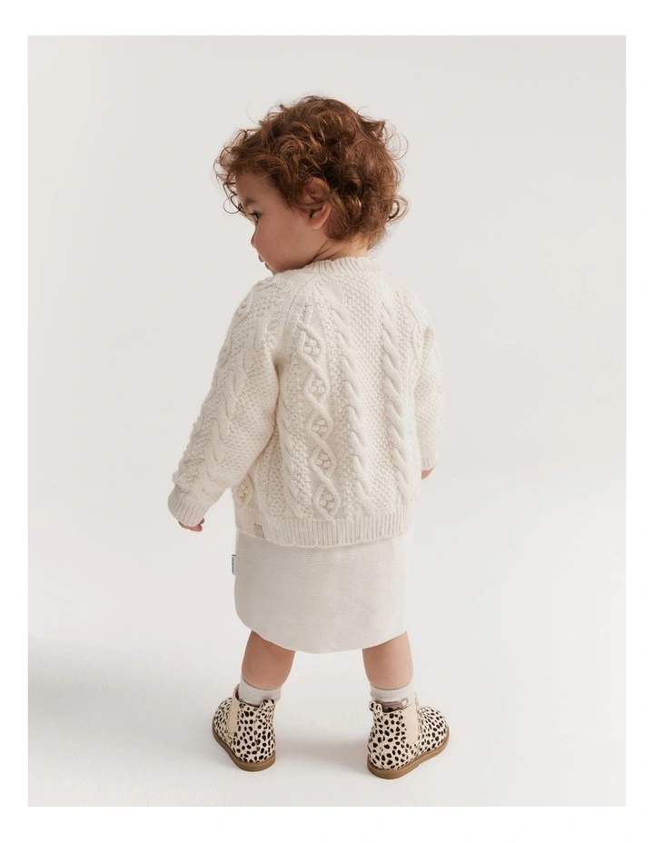 Scallop Cable Cardigan in Marshmallow image 3