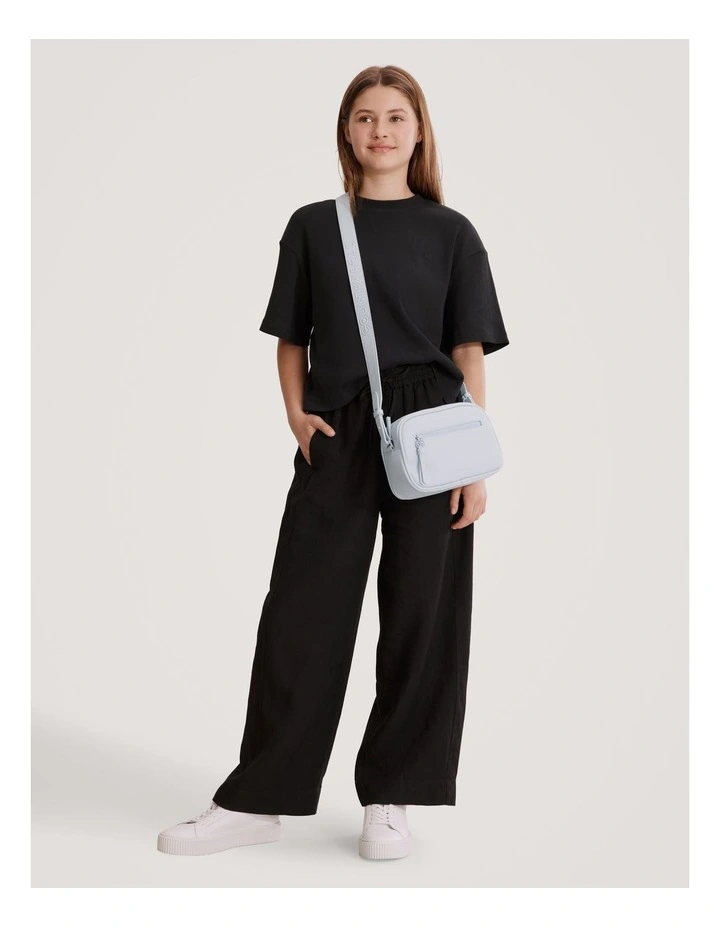 Teen Pull-on Linen Pant in Black image 3