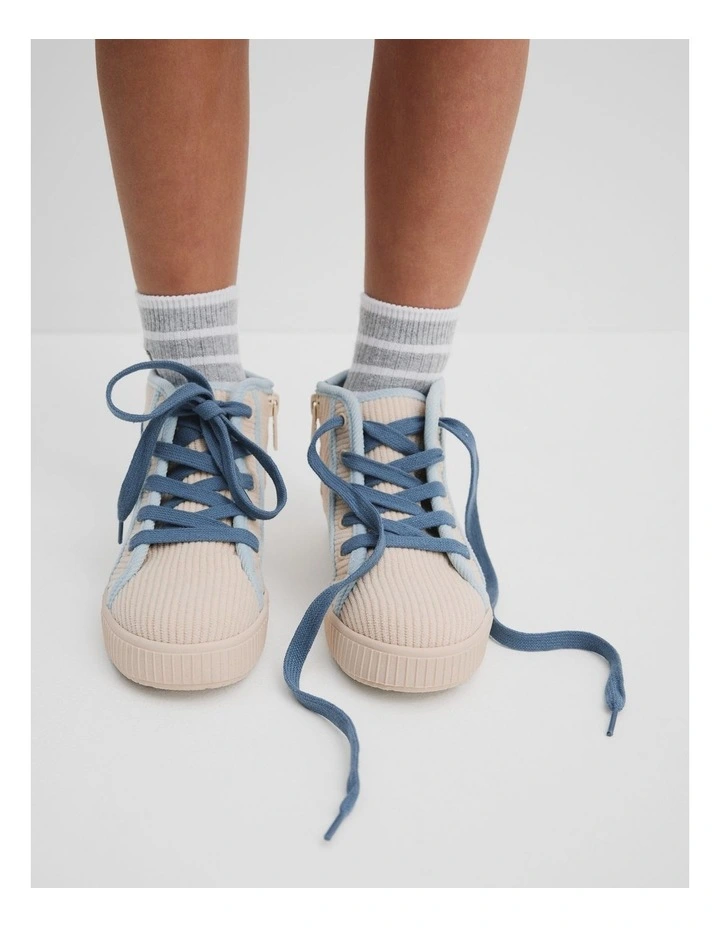 Knox Sneaker in Shell image 2