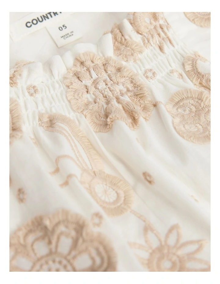 Floral Embroidered Shirt in Marshmallow image 5