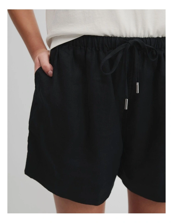 Teen Organically Grown Linen Short in Black image 3