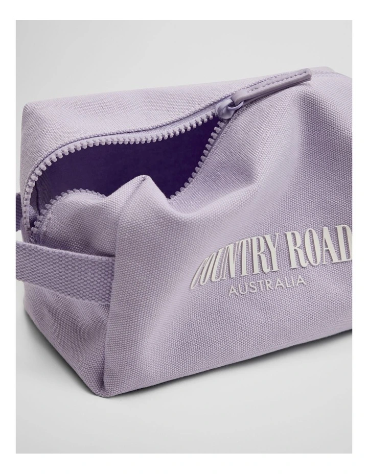 Heritage Cosmetic Case Bag in Lilac image 3