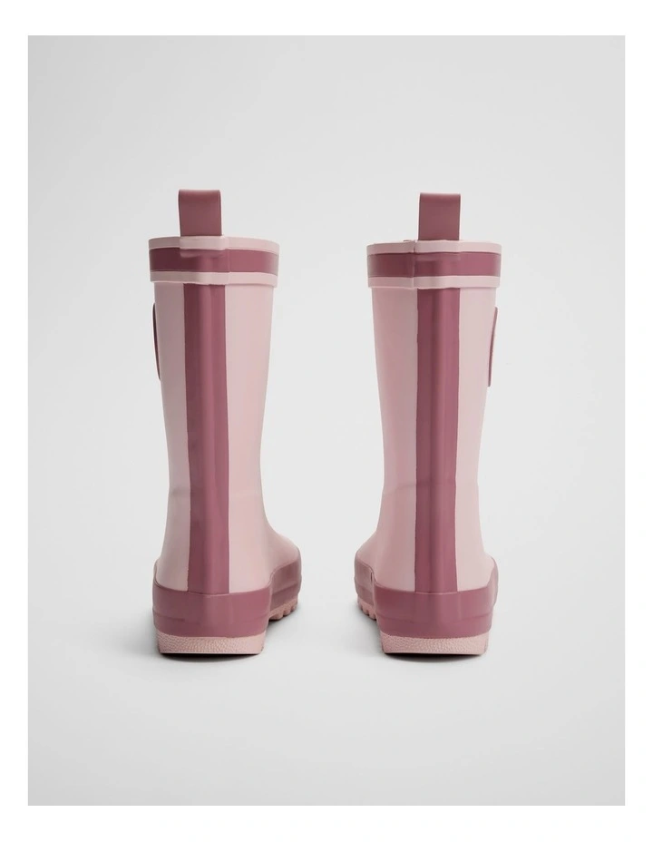 Classic Gumboot in Mineral Pink image 3