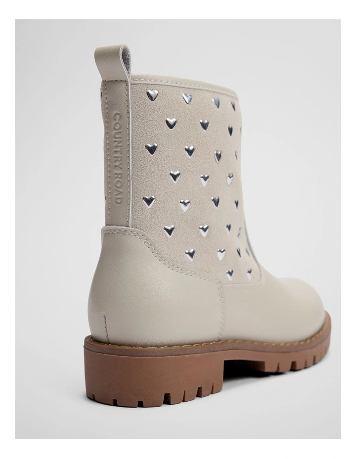 Heartley Boot in Natural image 2