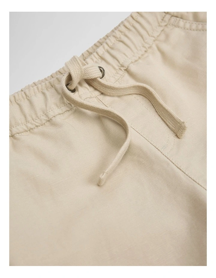 Cotton Linen Short in Oat image 5