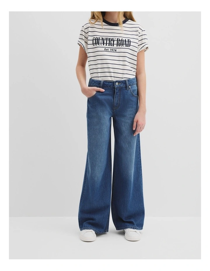 Mid Rise Wide Leg Jean in Mid Blue Wash image 3