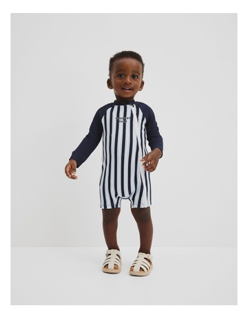 Navy colour