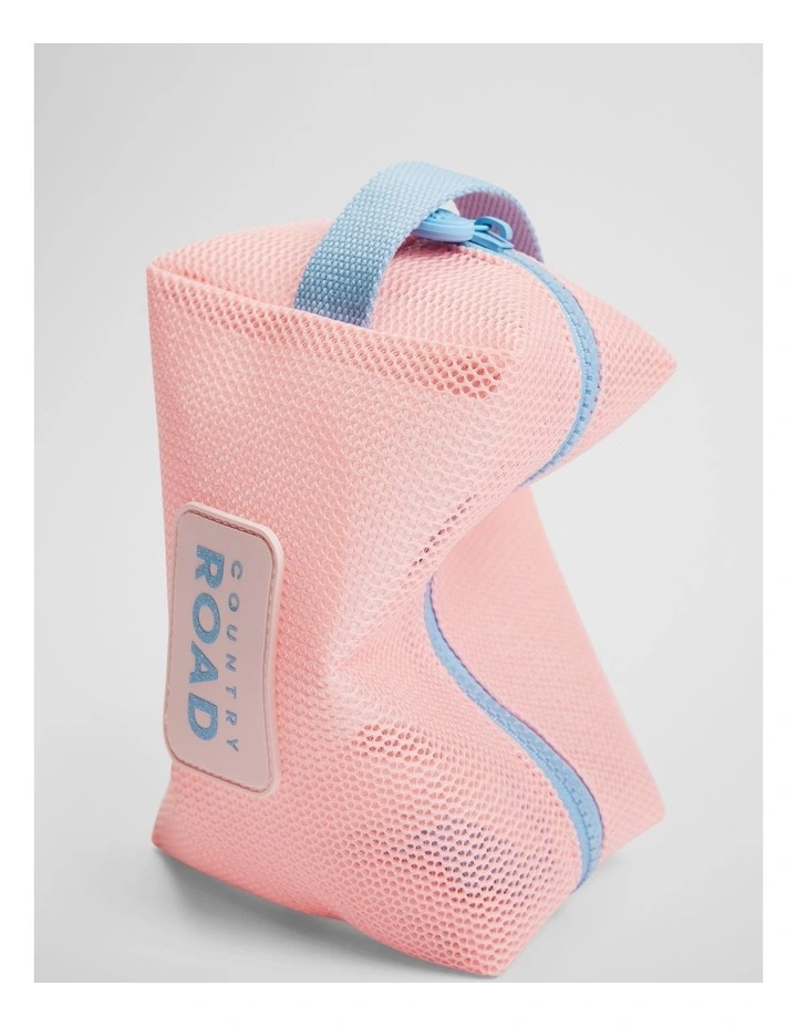 Mesh Wash Bag in Blush Pink image 2