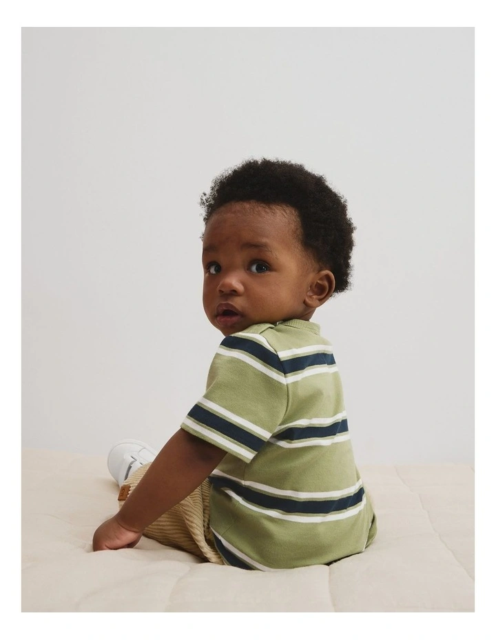 Cr Stripe T-shirt in Pear image 3
