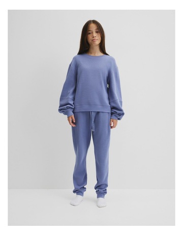 Porcelain Blue colour