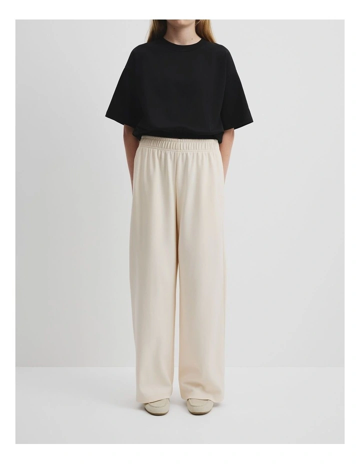 Wide Legging Sweat Pant in Oyster image 2