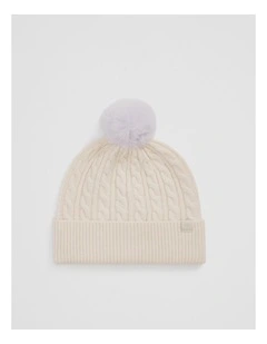 Pom Cable Beanie in Oyster