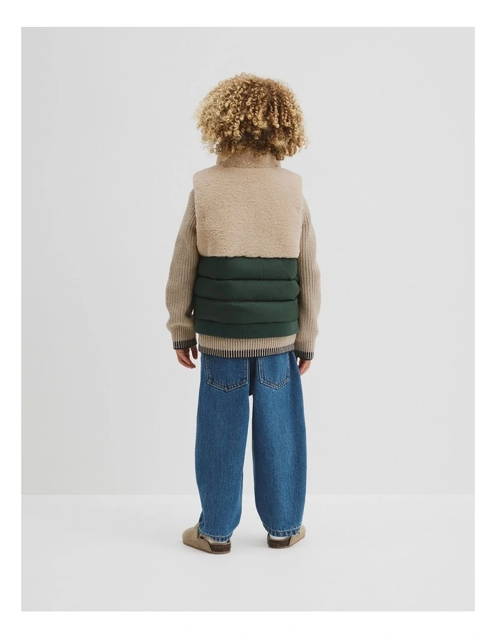 Sherpa Splice Vest in Forest image 3