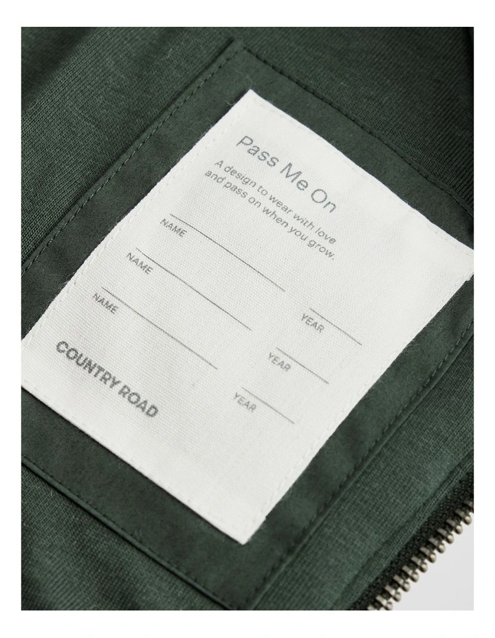 Sherpa Splice Vest in Forest image 3