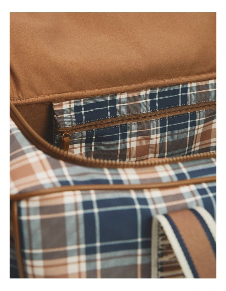 Check Weekender in Chocolate image 2