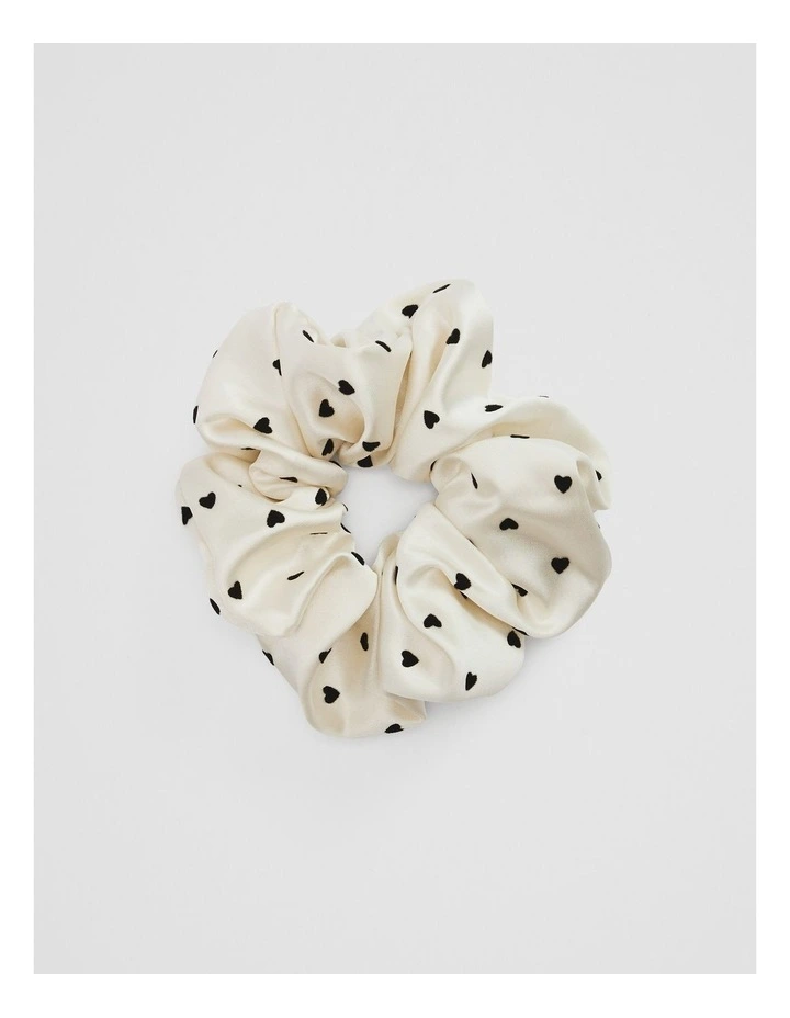 Flocked Scrunchie in Marshmallow image 1