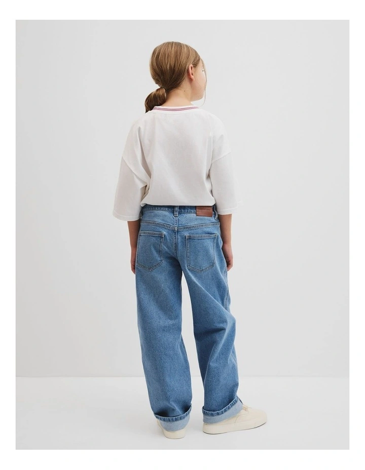 Curved Seam Jean in Light Blue Wash image 3