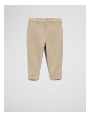 Taupe colour