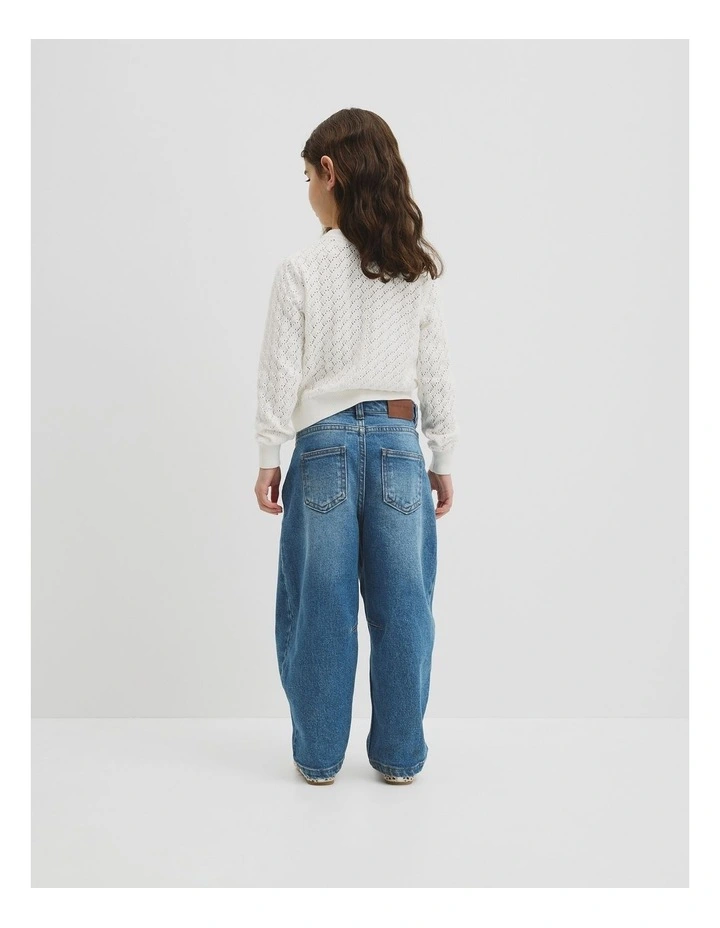 Barrel Jean in Mid Blue Wash image 5