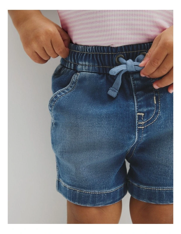 Pull On Denim Short in Mid Blue Wash image 3