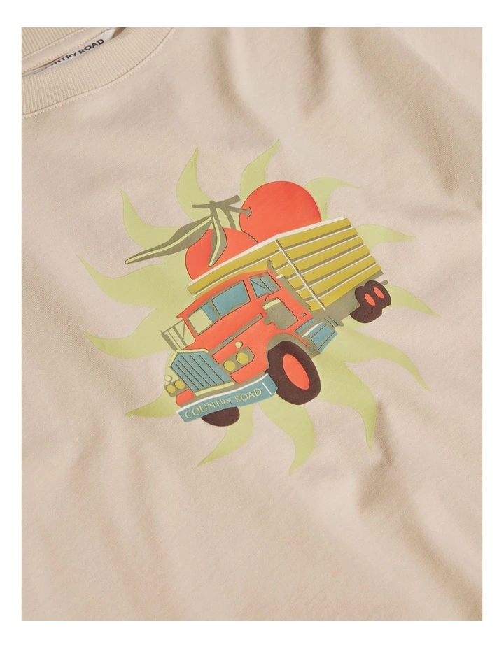Oversized Short Sleeve Market T-shirt in Pebble image 2