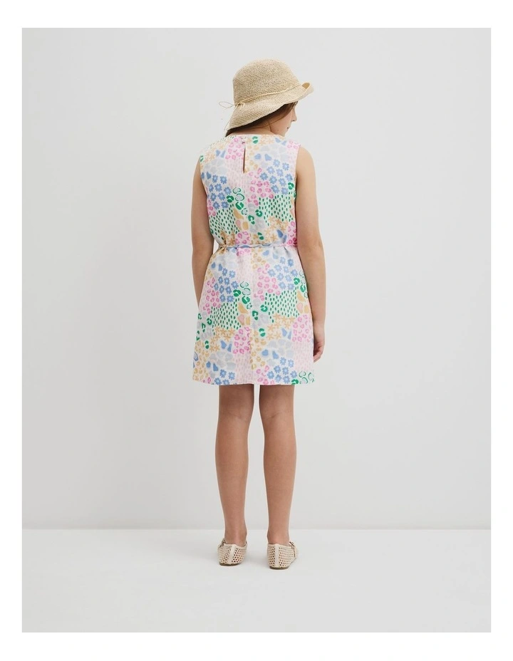 Teen Sleeveless Print Shift Dress in Multicolour image 5