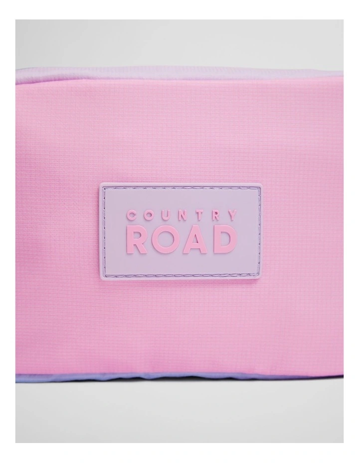 Ripstop Wash Bag in Peony image 3