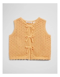 Sleeveless Scallop Knit Top in Pale Orange