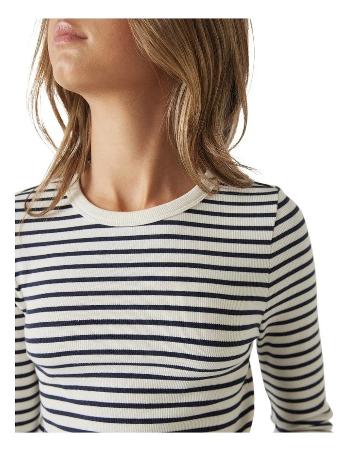 Harper Long Sleeve Tee in Navy image 3