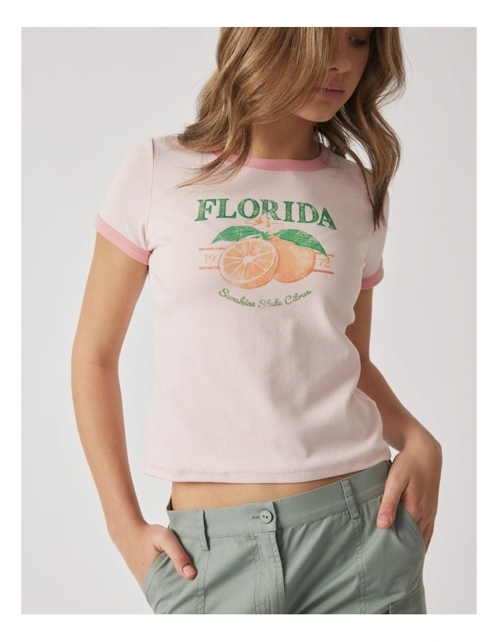 Vintage Cropped Tee in Pink image 3