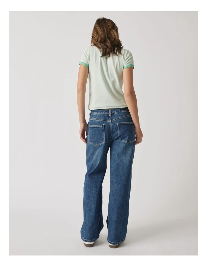 Vintage Cropped Tee in Green image 2