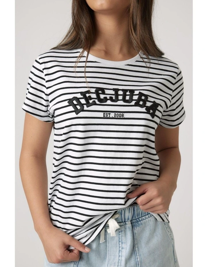 Decjuba Heritage Tee in Multi image 3