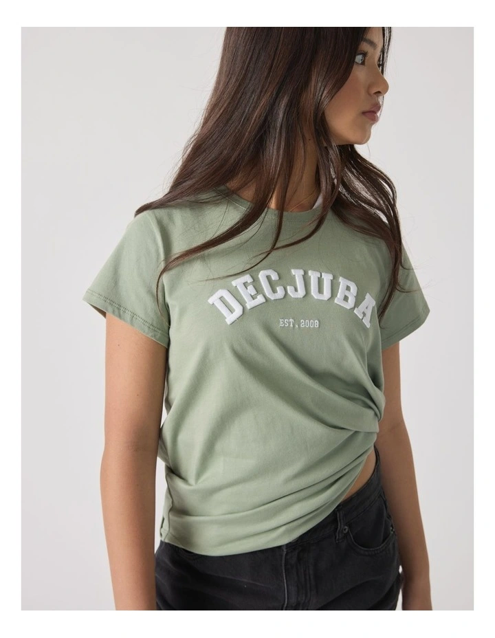 Heritage Tee in Green image 3