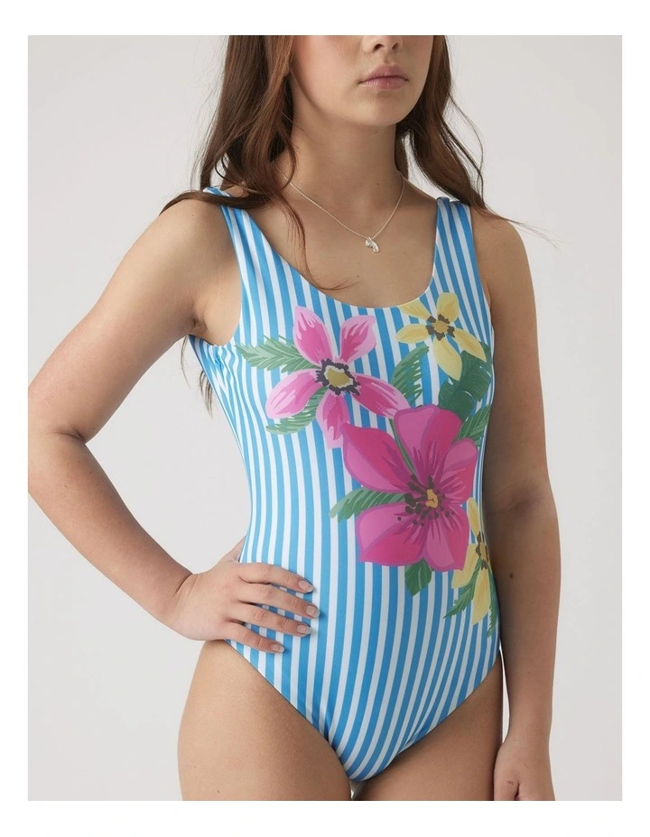 Girls Scoop Neck Swimsuit image 3