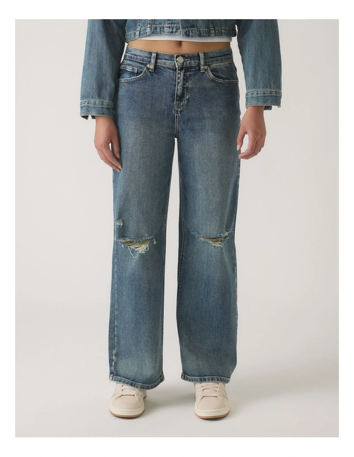 Gigi Baggy Ripped Jeans in Blue image 3